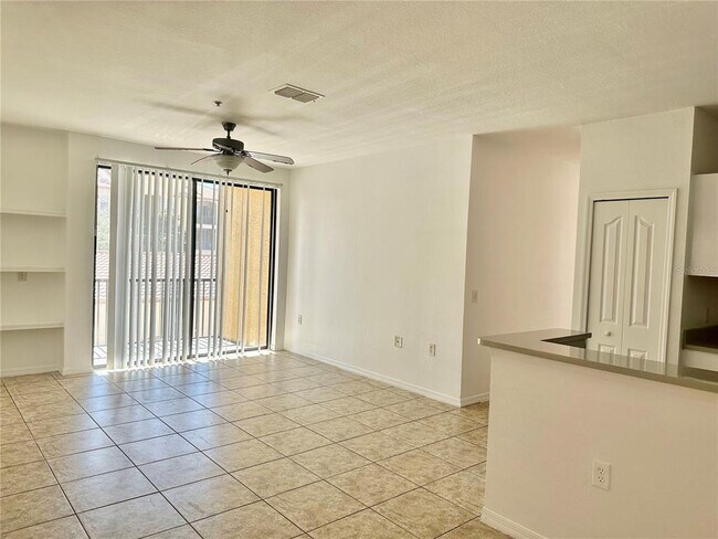 Building Photo - 6153 Metrowest Blvd