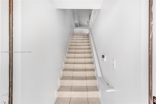 Building Photo - 7666 W 34th Ln