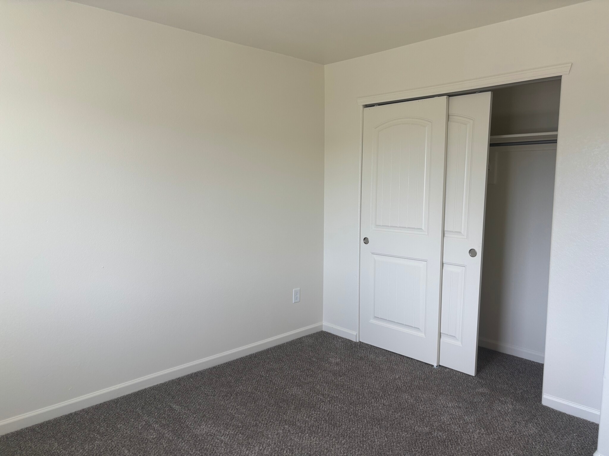 Building Photo - 4355 24th Street Rd