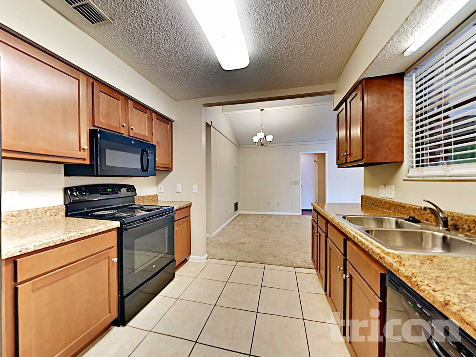 Building Photo - 2209 Constitution Dr