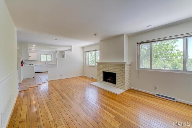 Building Photo - 1219 Blairshire Dr