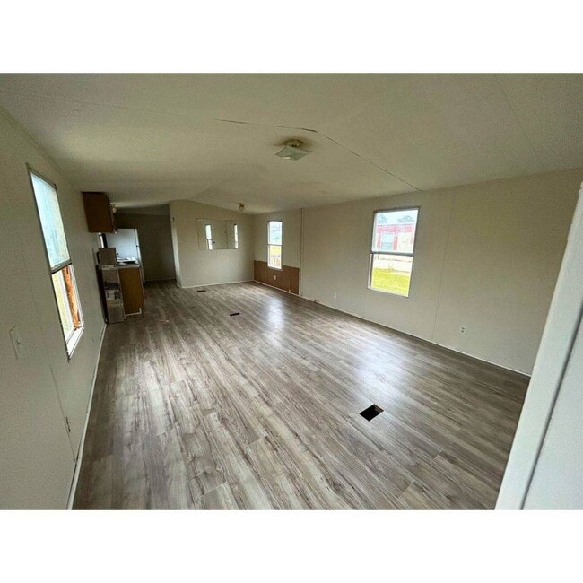 Building Photo - 308 Reid Ct