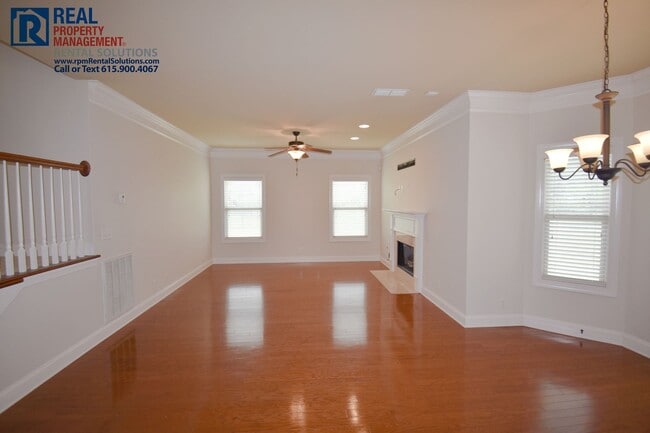 Building Photo - Lovely 3 bd home with bonus room, attached garage and covered patio! Neighborhood pool! Triple Bl...