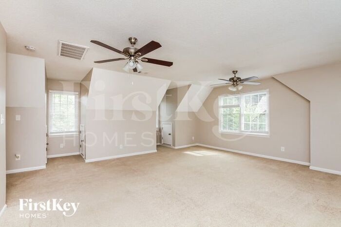 Building Photo - 9012 Agnes Park Ln