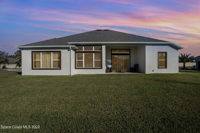 Building Photo - 1190 Aranceto Cir