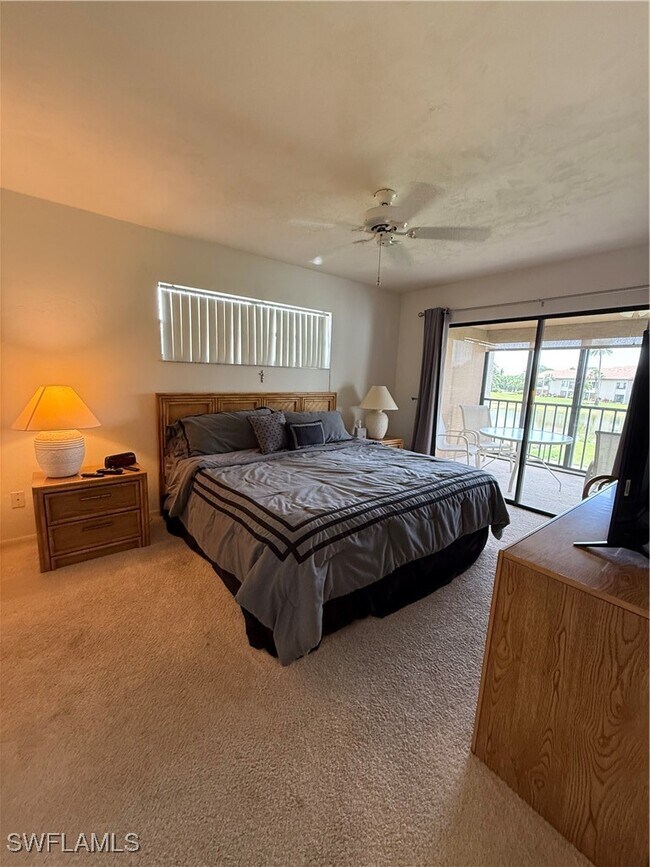 Building Photo - 5590 Trailwinds Dr