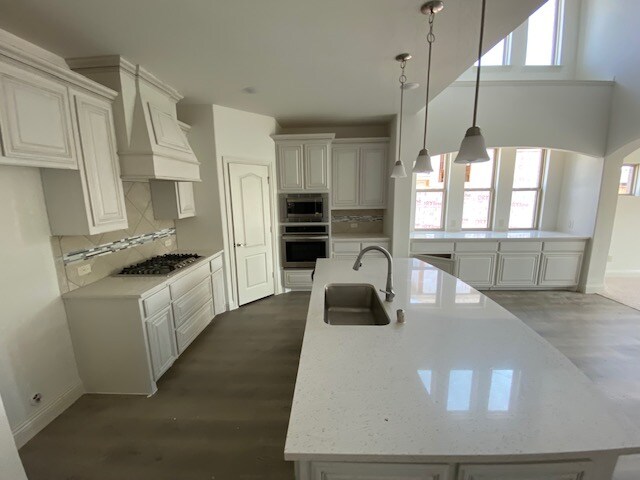 Building Photo - 307 Bluewood Dr