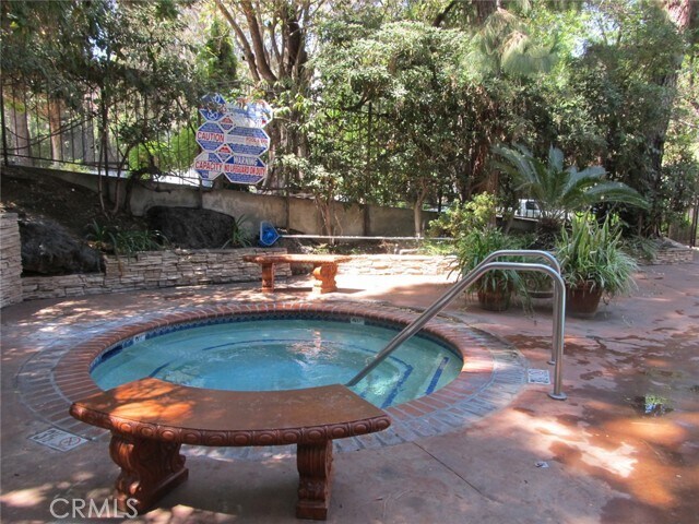 Building Photo - 2700 Cahuenga Blvd