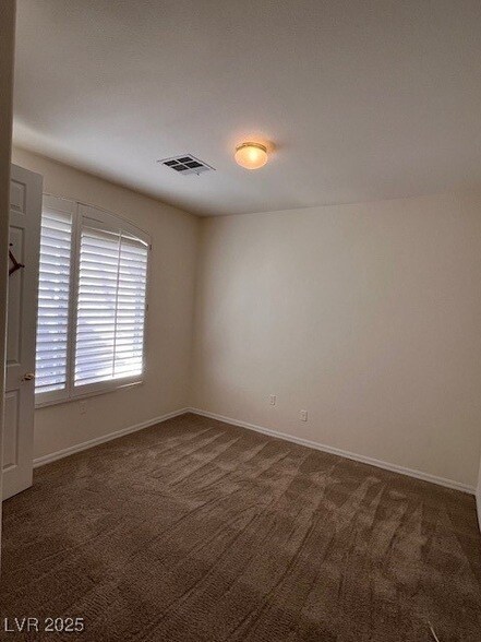 Building Photo - 9100 Vista Greens Way