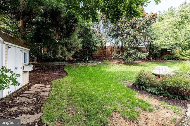 Building Photo - 6122 Bayliss Pl