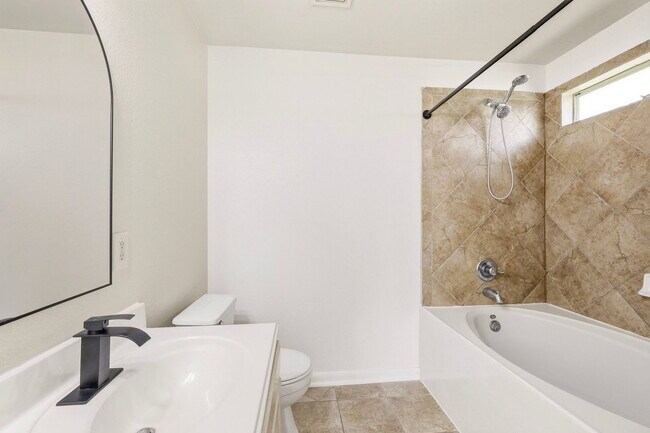 Building Photo - 7719 Serene Wood Ln