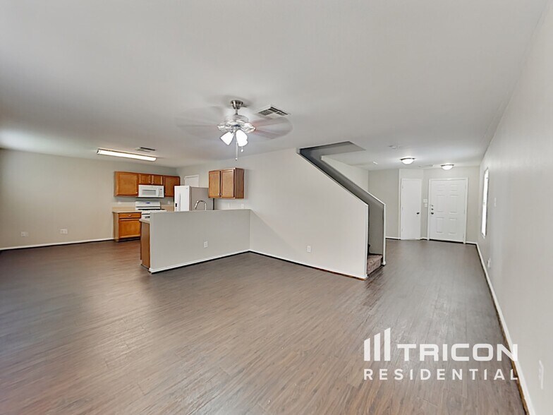 Building Photo - 7734 Galleon Field Ln