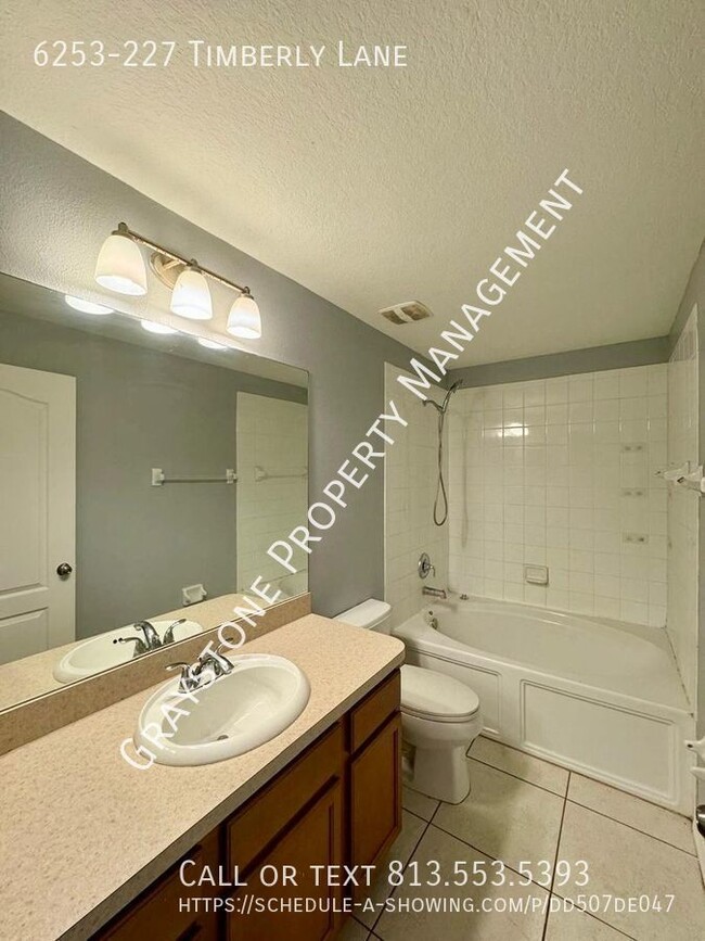 Building Photo - MOVE-IN READY , Beautiful and budget frien...