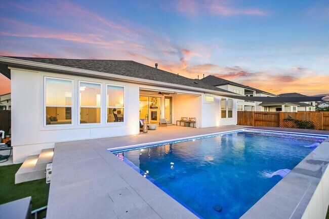 Building Photo - 5608 Cimarron Rdg Ln