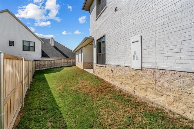 Building Photo - 173 Hulen Cir