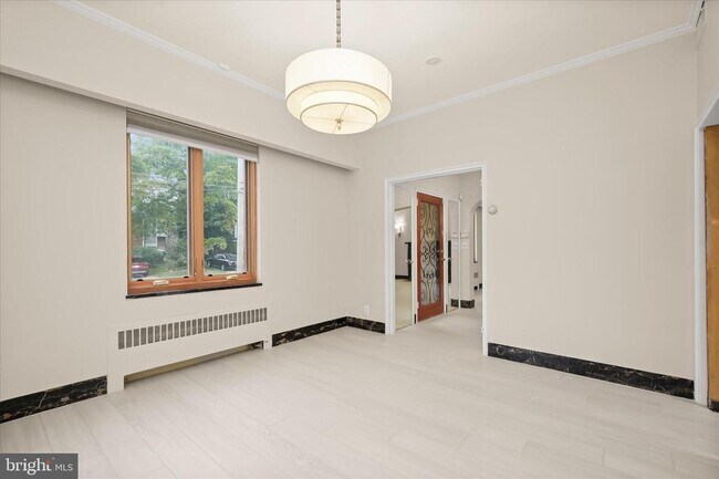 Building Photo - 3007 Oliver St NW