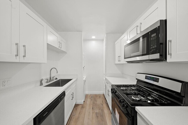 Floorplan - 839-845 Glenway Dr.