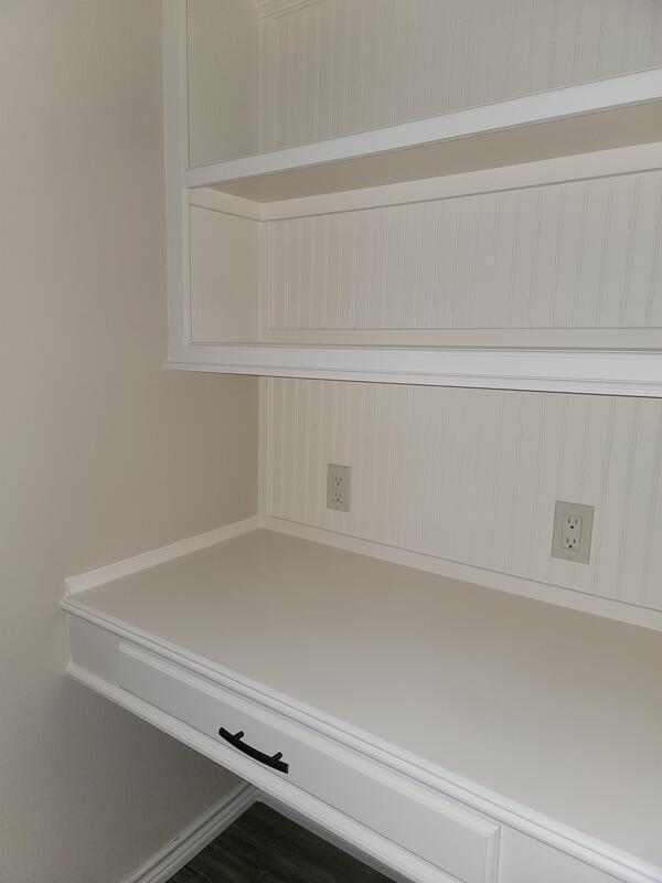 Building Photo - 10556 Rolling Pines Dr