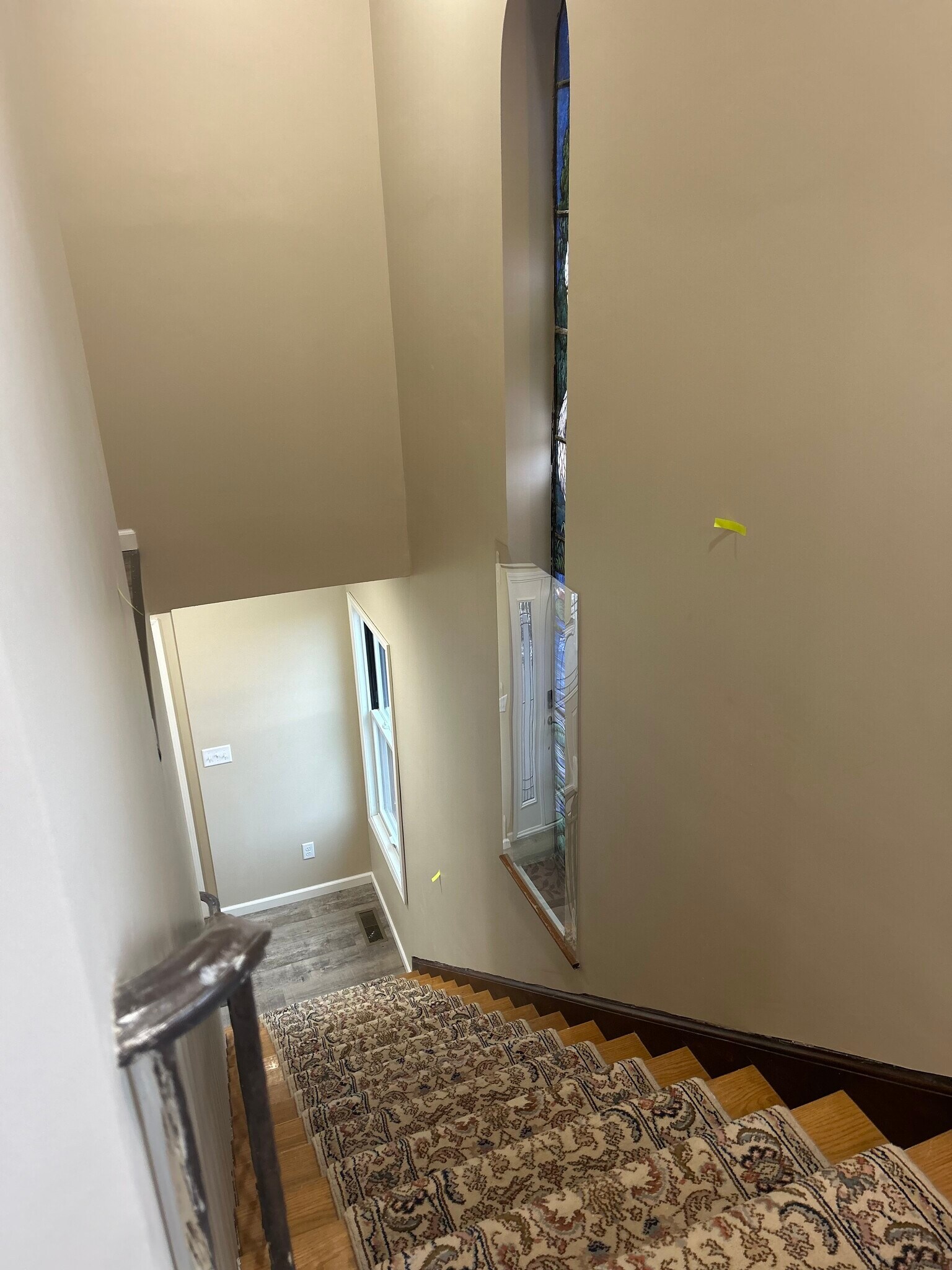 Building Photo - 547 N Broadway St