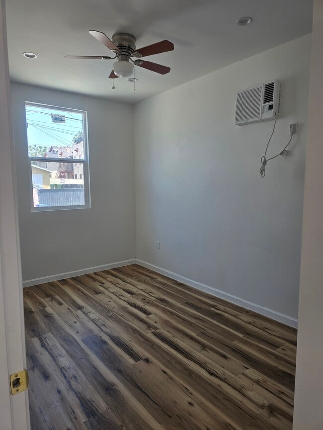 Building Photo - 4770 Willow Brook Ave