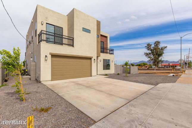 Building Photo - 5 br, 3 bath House - 431 R S Central Avenue