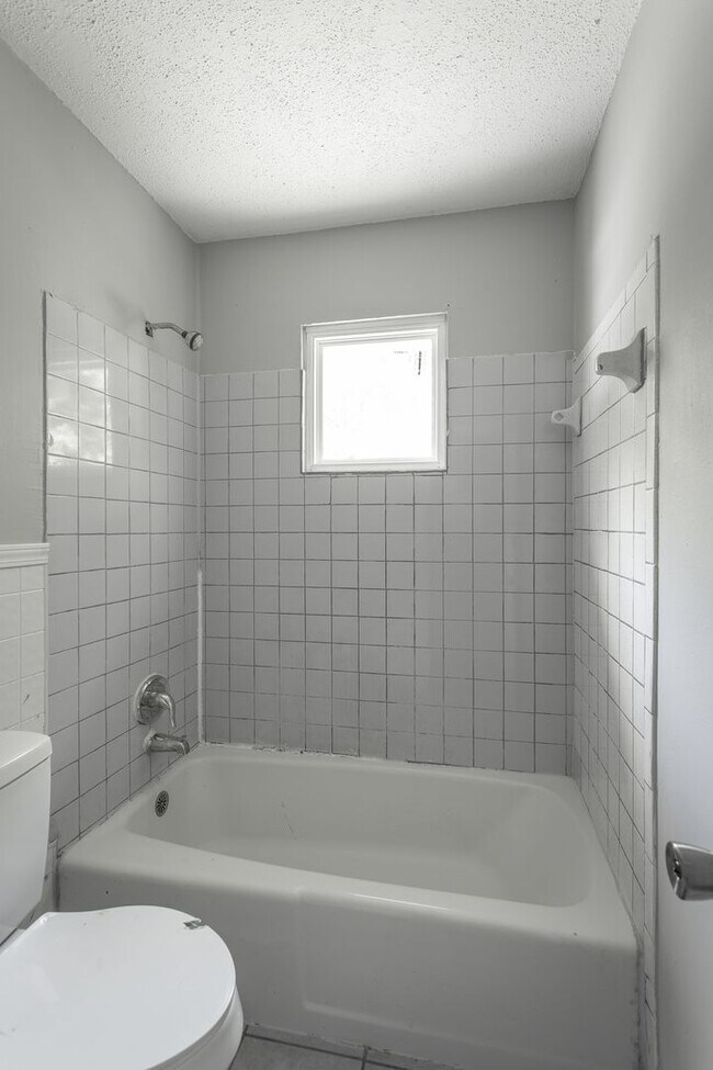 Building Photo - 6303 Walden Ave
