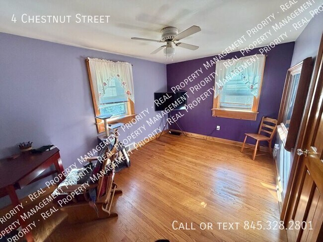 Building Photo - 4 Chesnut Street-