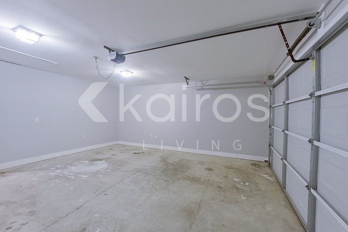 Building Photo - 139 Hideaway Ln