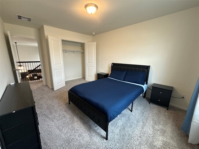 Building Photo - 527 Baobab Wy