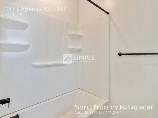 Building Photo - 147 E Amboise Ct