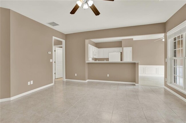 Building Photo - 916 Santa Anita Dr