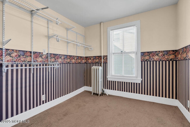 Building Photo - 31 Embury Ave