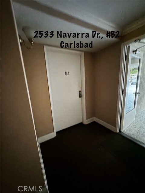 Building Photo - 2533 Navarra Dr