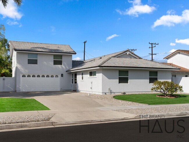 Primary Photo - Two Primary Bedrooms, Pool, & Air Conditioning