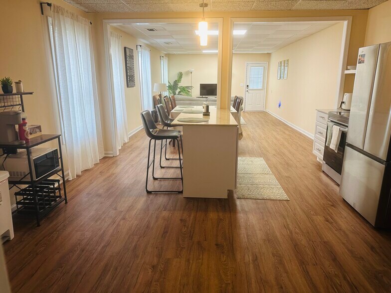 Building Photo - 3108 Linsley Ct SW