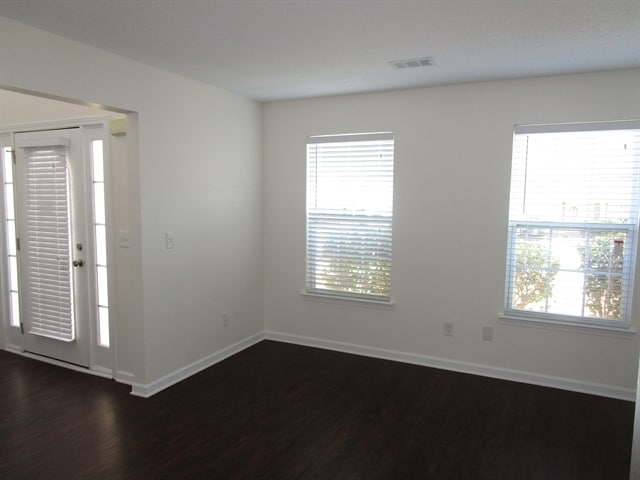 Building Photo - 4913 Bryant Dr