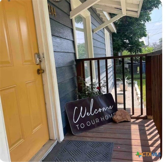 Building Photo - 284 Perryman St