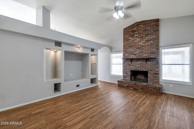 Building Photo - 8664 N 107th Dr