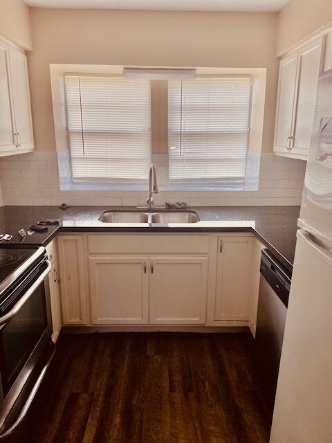 Building Photo - 14 Richards Courts