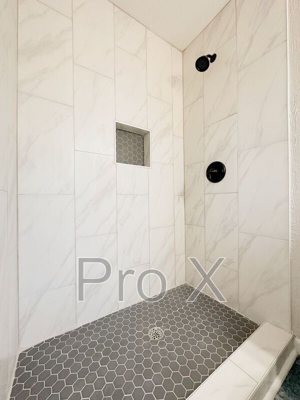 Building Photo - 2216 S Clover Dr