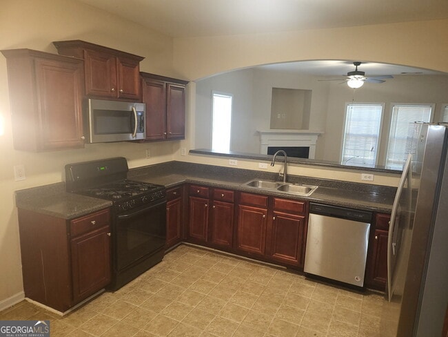 Building Photo - 91 Meeting Pl Rd