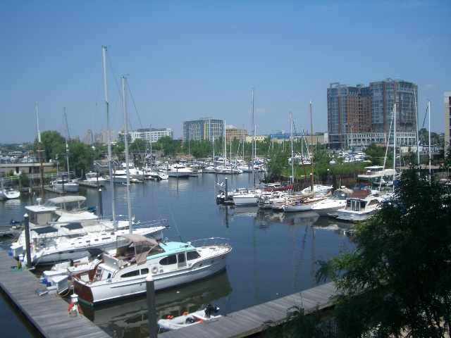 Building Photo - 15 WARREN St