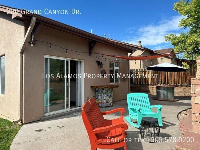 Building Photo - 280 Grand Canyon Dr