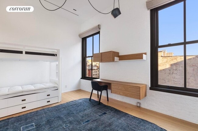 Building Photo - 39 Lispenard St