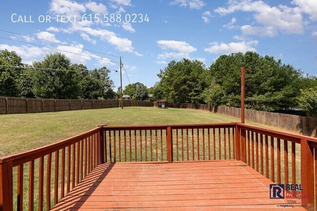 Building Photo - 7222 Mary Susan Ln