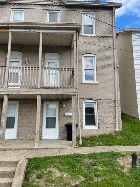 Building Photo - 205 Liberty St