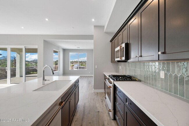 Building Photo - 1326 Rockwood Dr