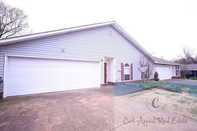 Building Photo - First month move in special $900!! Beautiful 3-bed, 2 bath condo with 2-car garage - includes was...