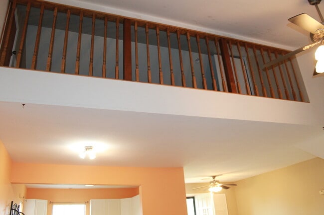 Building Photo - 1+ Acre - Choctaw-Nicoma Park Cutie!