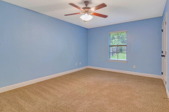 Building Photo - 6081 Dragonfly Way